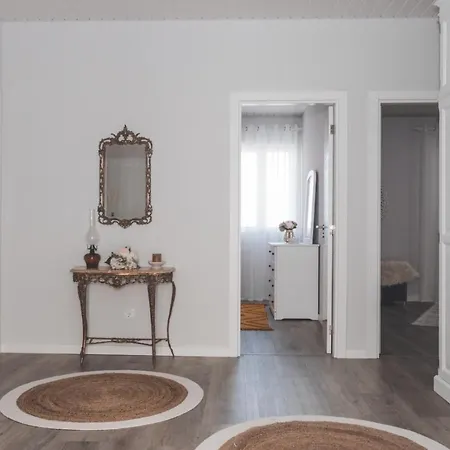 Casa Do Cruzeiro Quinta Do Couto Holiday home *